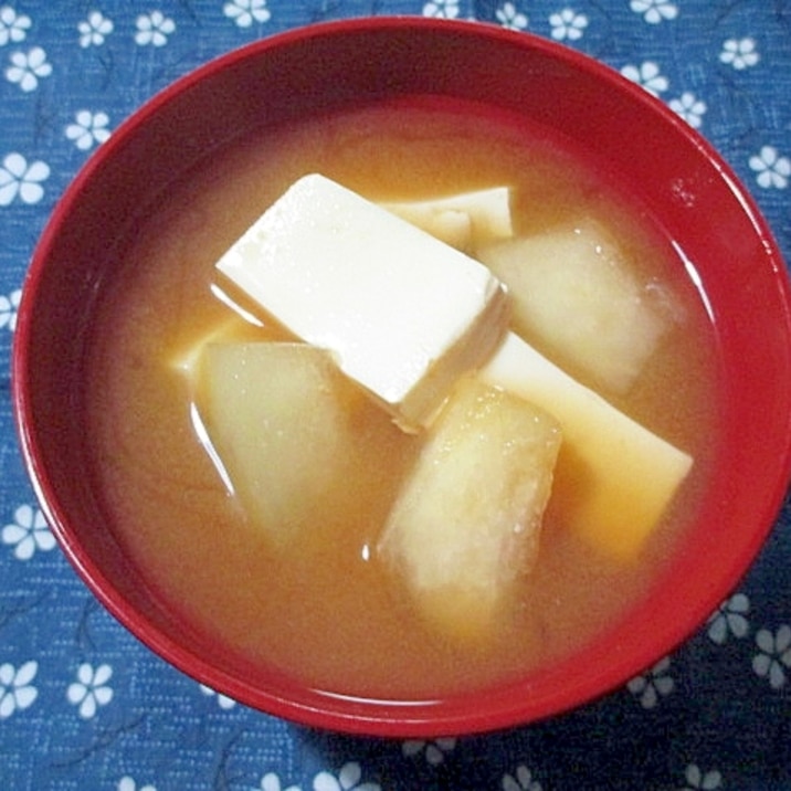 冬瓜と豆腐の味噌汁